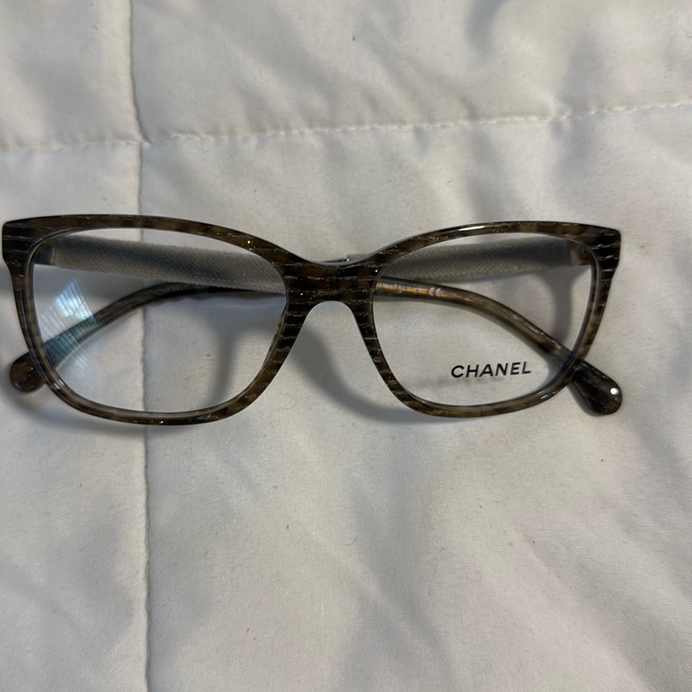 Authentic Chanel Frames . Beige with velvet like  logo arms. CHANEL  3262 c1444
